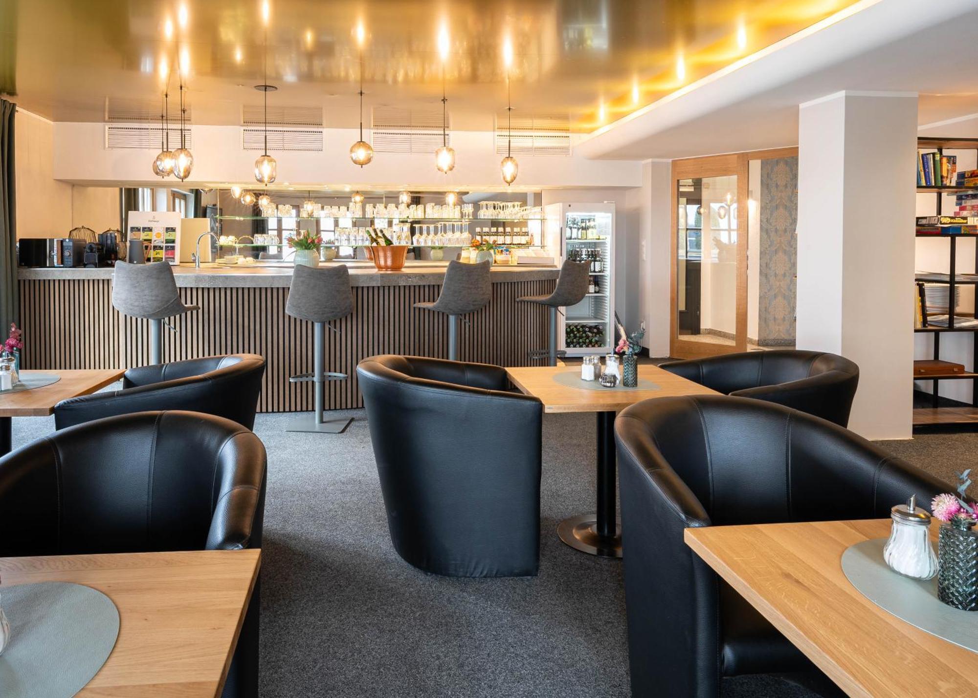 Sopherl Am See - Fruehstueck Auf Der Seeterrasse, Sehr Ruhig Und Wunderschoen Am See, 3 Minuten Nach Oberpfaffenhofen, Viele Radtouren, Restaurants & Cafes In Der Umgebung Weßling Exteriér fotografie